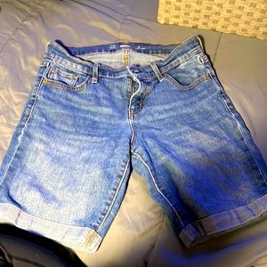 Old navy above knee shorts